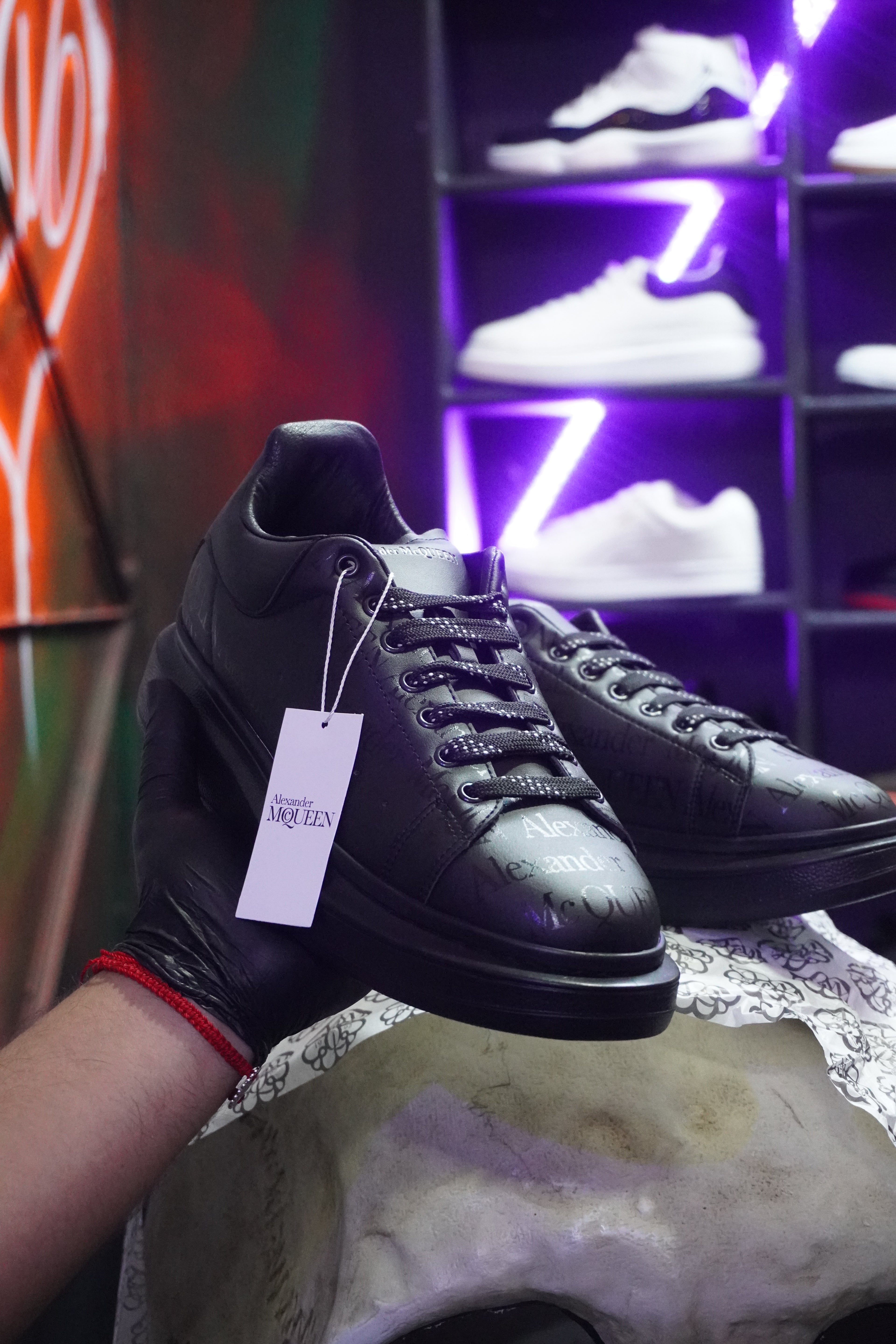 Alexander Mcqueen Oversized Black